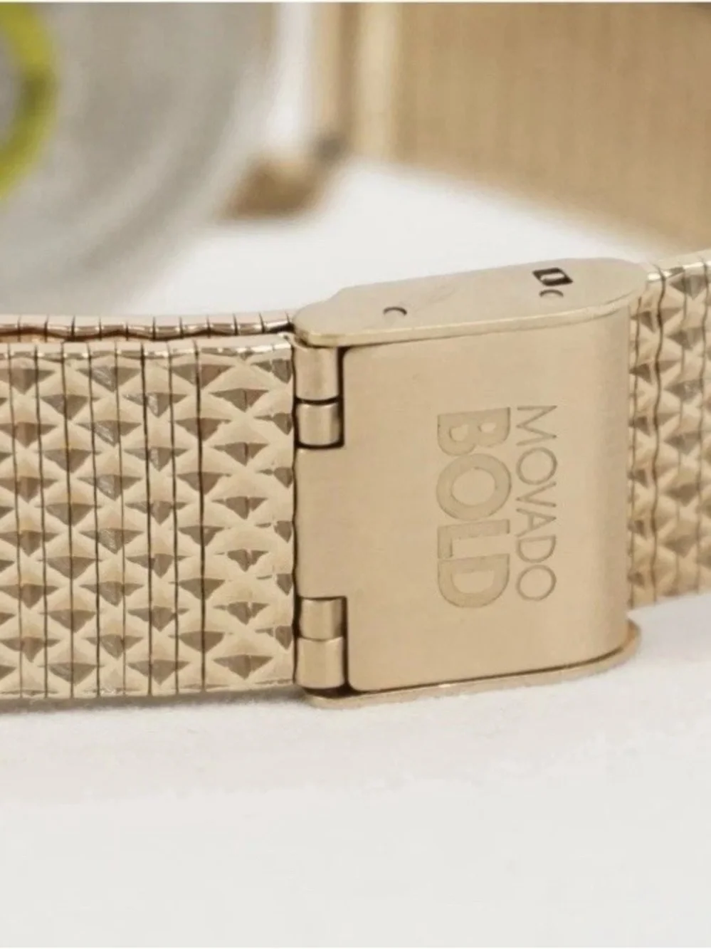 Movado 3600596 Quartz Rose Gold 35mm Stainless Steel Mesh Bracelet Watch NWT